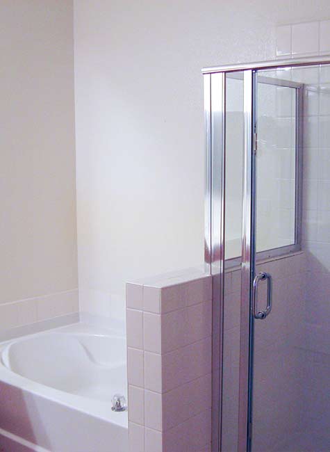 Basic shower, tub and sink design